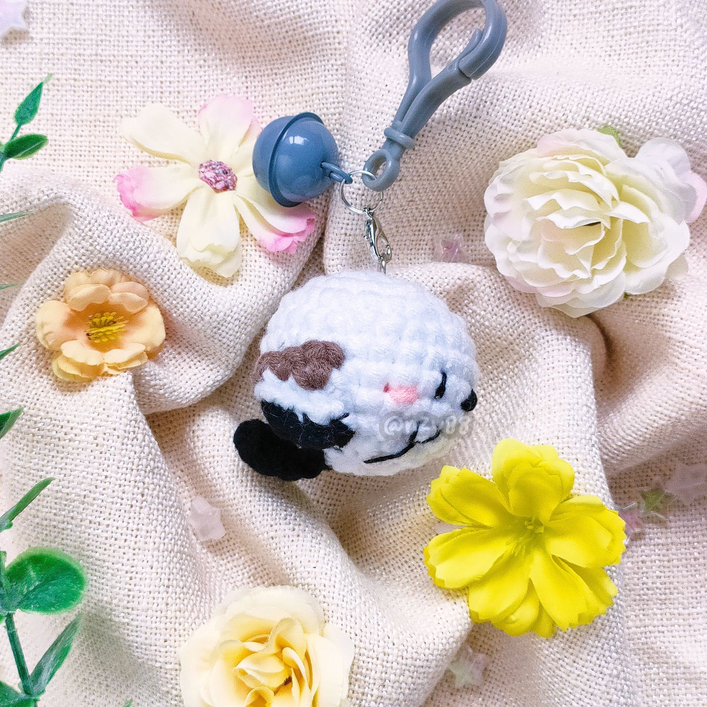 Handmade Crochet Keychain Accessory: Snow Bird Shimaenaga